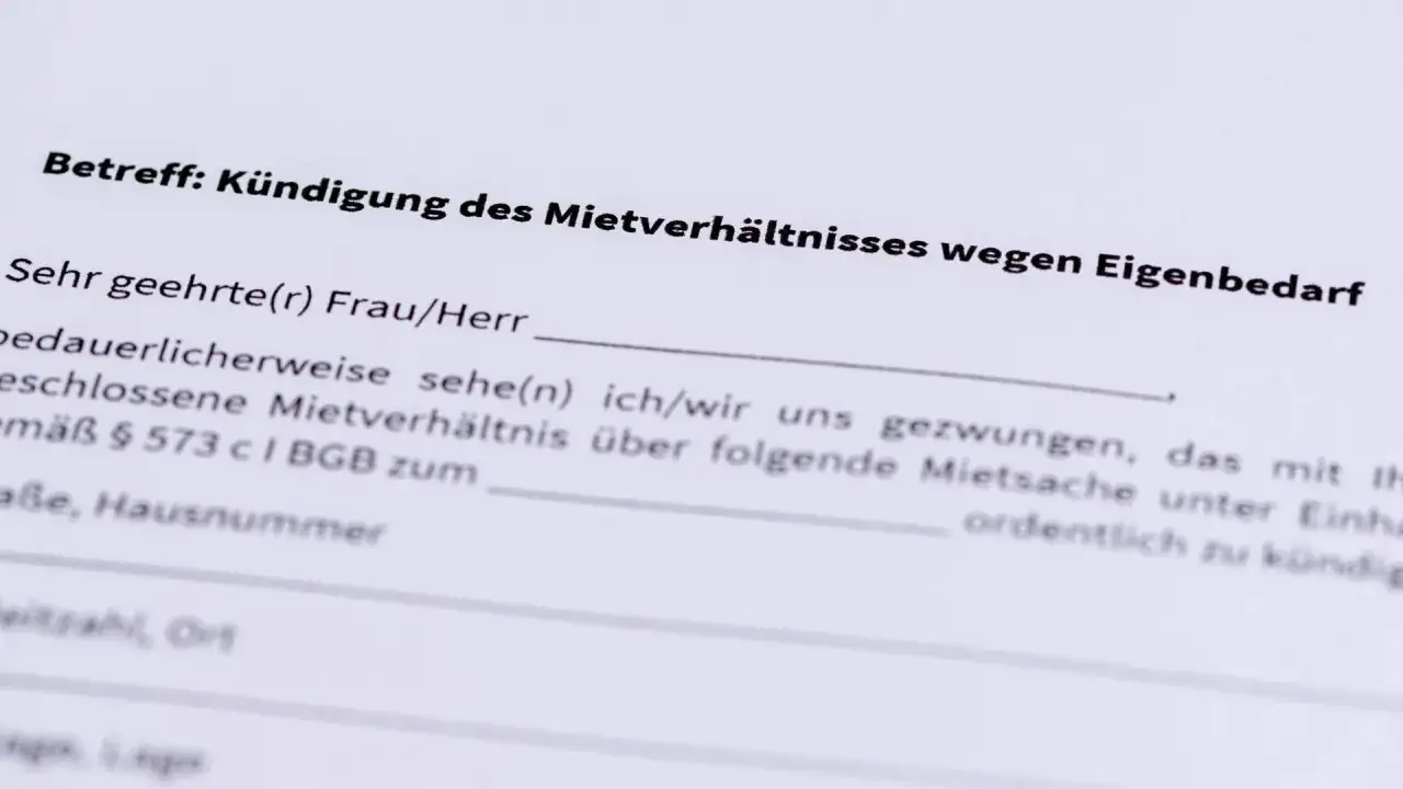 Kündigung des Mietverhältnisses wegen Eigenbedarf, gemäß § 573 c I BGB.
